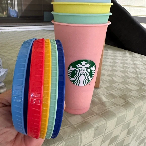 STARBUCKS Color changing reusable cold cups Sold out in minutes - Picture 3 of 8
